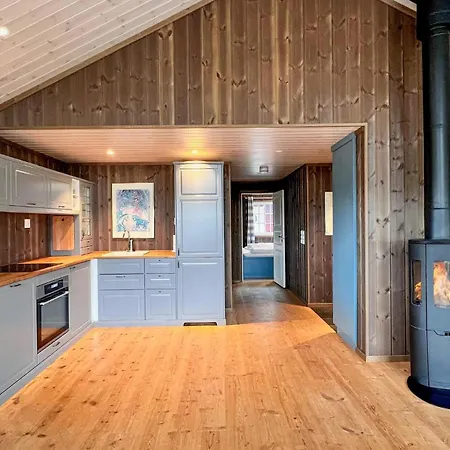 Lovely In With Sauna Holiday home Svingvoll